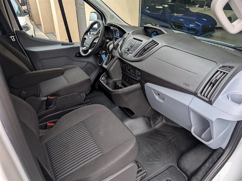 2019 Ford Transit 150 XL   - Photo 4 - Bountiful, UT 84010