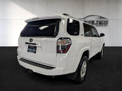 2022 Toyota 4Runner SR5 Premium - Photo 10 - St. George, UT 84770-2625