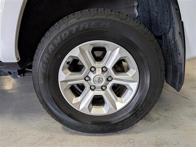 2022 Toyota 4Runner SR5 Premium   - Photo 14 - Bountiful, UT 84010