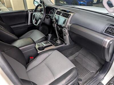 2022 Toyota 4Runner SR5 Premium   - Photo 4 - Bountiful, UT 84010