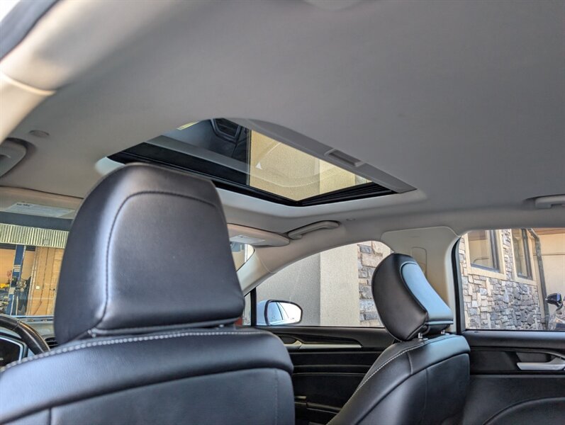 2020 Ford Fusion Hybrid Titanium   - Photo 25 - Bountiful, UT 84010