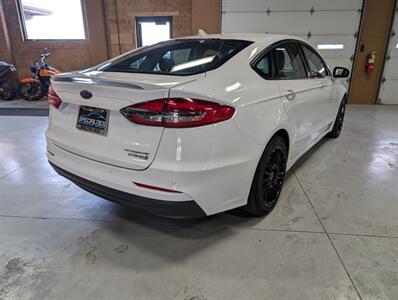 2020 Ford Fusion Hybrid Titanium   - Photo 10 - Bountiful, UT 84010