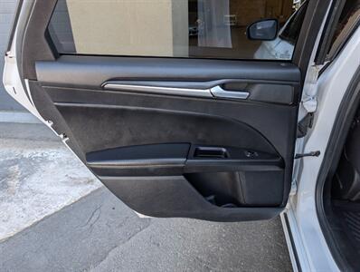 2020 Ford Fusion Hybrid Titanium   - Photo 23 - Bountiful, UT 84010