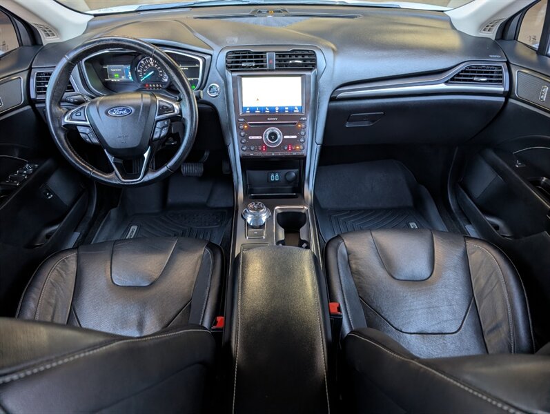 2020 Ford Fusion Hybrid Titanium   - Photo 3 - Bountiful, UT 84010