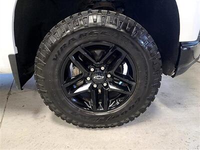 2021 Chevrolet Silverado 1500 Custom Trail Boss   - Photo 13 - St. George, UT 84770-2625