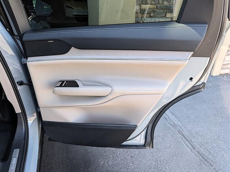 2025 Volvo EX90 Twin Motor Plus - Photo 29 - Bountiful, UT 84010