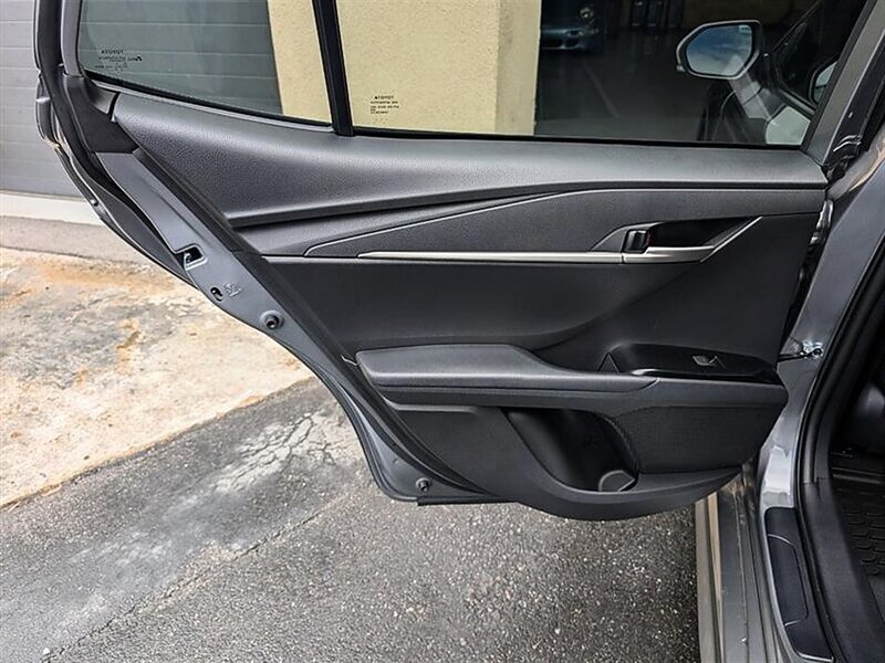 2025 Toyota Camry SE Hybrid - Photo 25 - Bountiful, UT 84010