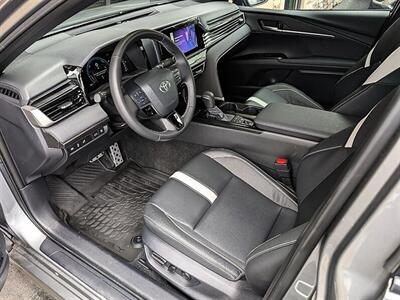 2025 Toyota Camry SE Hybrid - Photo 2 - Bountiful, UT 84010
