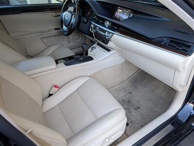 2015 Lexus ES 350   - Photo 4 - Bountiful, UT 84010