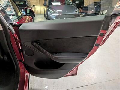 2021 Tesla Model Y Long Range   - Photo 24 - Bountiful, UT 84010