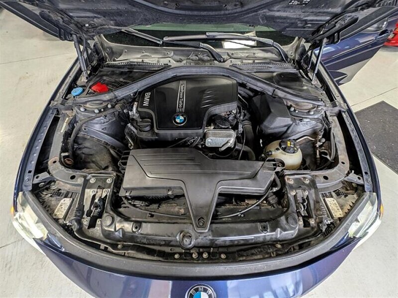 2016 BMW 328i xDrive - Photo 17 - Bountiful, UT 84010