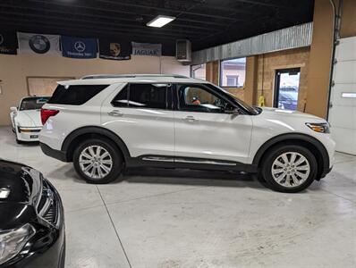 2023 Ford Explorer Hybrid Limited   - Photo 11 - Bountiful, UT 84010