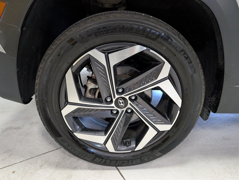 2023 Hyundai TUCSON Hybrid SEL Convenience - Photo 13 - Bountiful, UT 84010