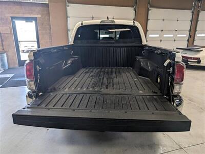 2022 Toyota Tacoma TRD Off-Road   - Photo 10 - Bountiful, UT 84010