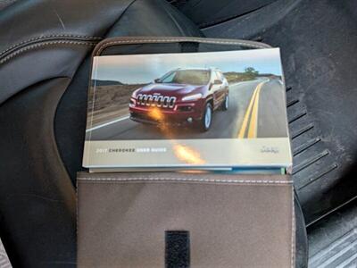 2017 Jeep Cherokee Limited   - Photo 30 - Bountiful, UT 84010