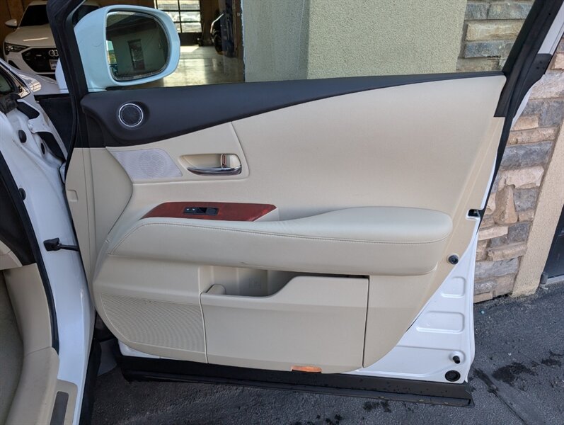 2012 Lexus RX 350 AWD - Photo 30 - Bountiful, UT 84010