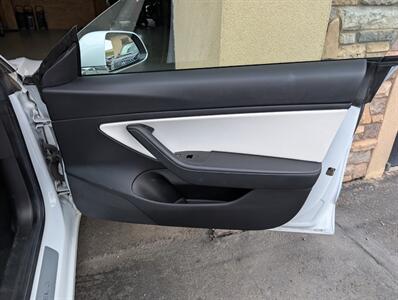 2019 Tesla Model 3 Long Range   - Photo 27 - Bountiful, UT 84010