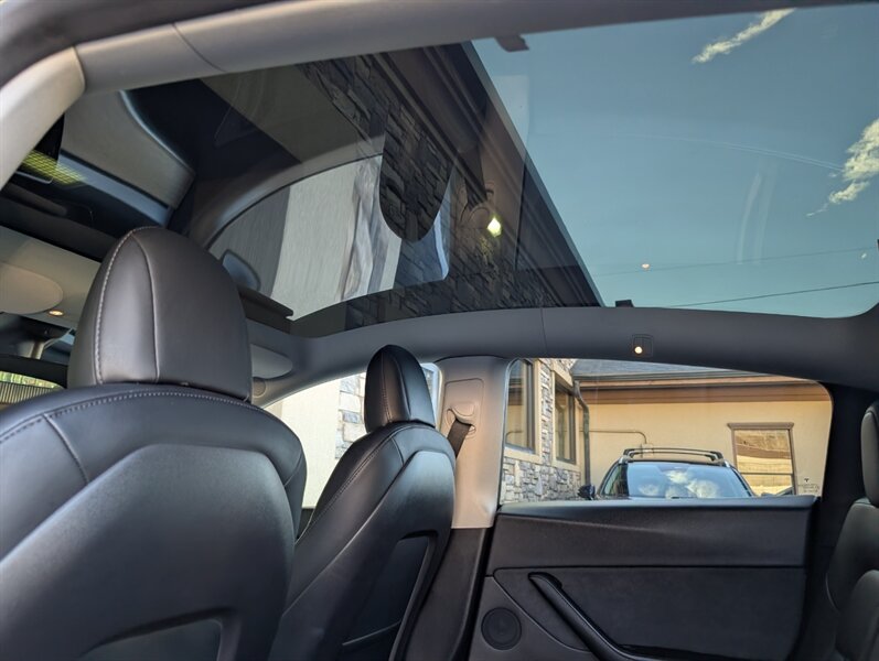 2021 Tesla Model Y Long Range - Photo 25 - Bountiful, UT 84010