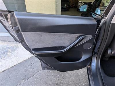 2021 Tesla Model Y Long Range   - Photo 23 - Bountiful, UT 84010