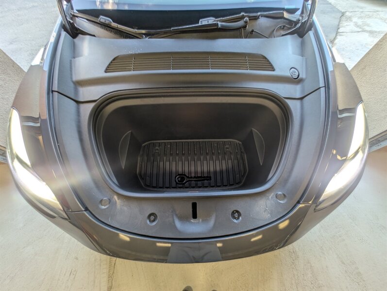 2021 Tesla Model Y Long Range - Photo 17 - Bountiful, UT 84010