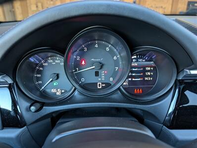 2023 Porsche Macan T   - Photo 20 - Bountiful, UT 84010