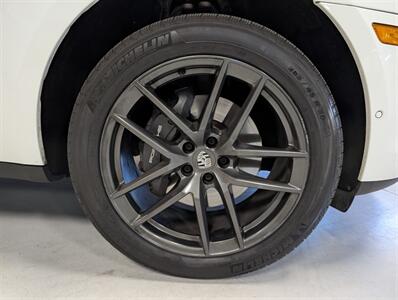 2023 Porsche Macan T   - Photo 12 - Bountiful, UT 84010
