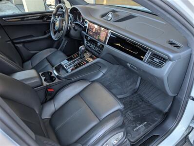 2023 Porsche Macan T   - Photo 4 - Bountiful, UT 84010