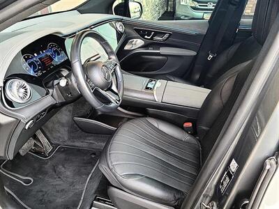 2023 Mercedes-Benz EQS 580 4MATIC  7 Passenger - Photo 2 - St. George, UT 84770-2625