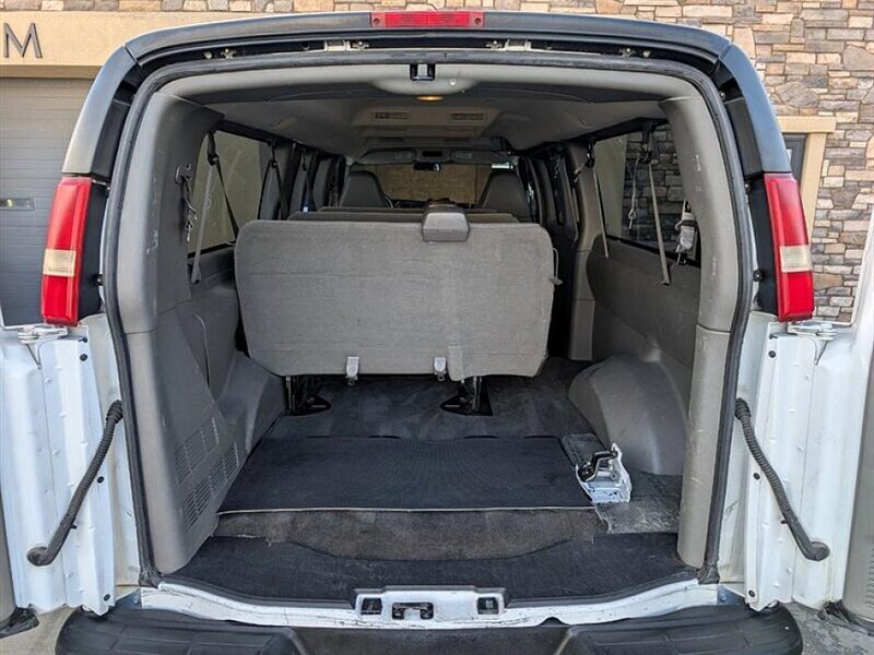 2008 Chevrolet Express LS 3500 - Photo 28 - Bountiful, UT 84010
