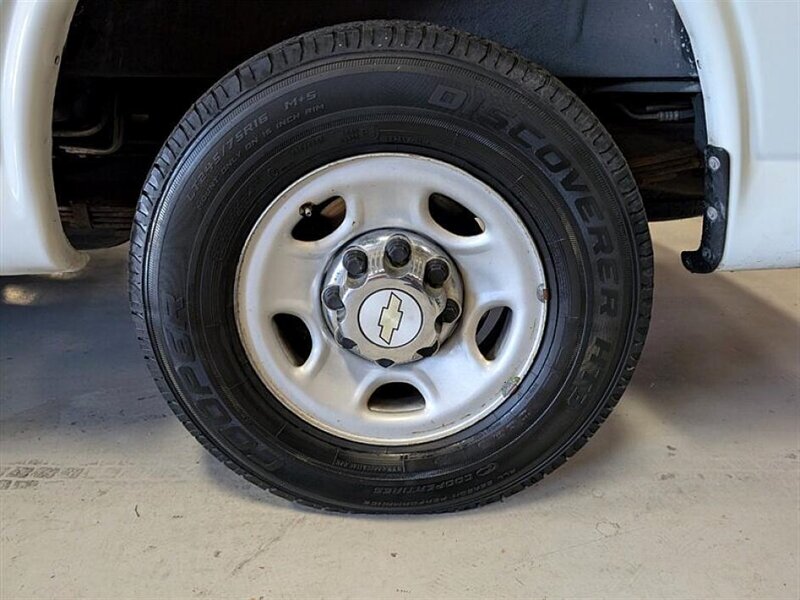 2008 Chevrolet Express LS 3500 - Photo 14 - Bountiful, UT 84010