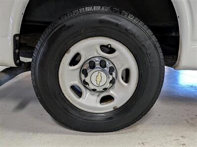 2008 Chevrolet Express LS 3500   - Photo 13 - Bountiful, UT 84010