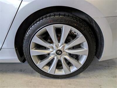 2012 Hyundai Azera   - Photo 14 - Bountiful, UT 84010