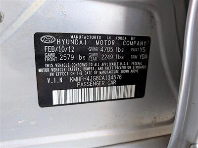2012 Hyundai Azera   - Photo 31 - Bountiful, UT 84010