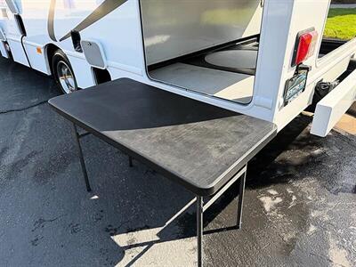 2015 Thor Majestic 28A - Photo 18 - Bountiful, UT 84010