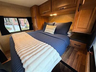2015 Thor Majestic 28A - Photo 25 - Bountiful, UT 84010