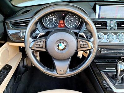 2015 BMW Z4 sDrive35i   - Photo 23 - St. George, UT 84770-2625