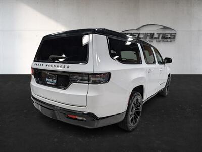 2024 Jeep Grand Wagoneer L Obsidian   - Photo 10 - Bountiful, UT 84010