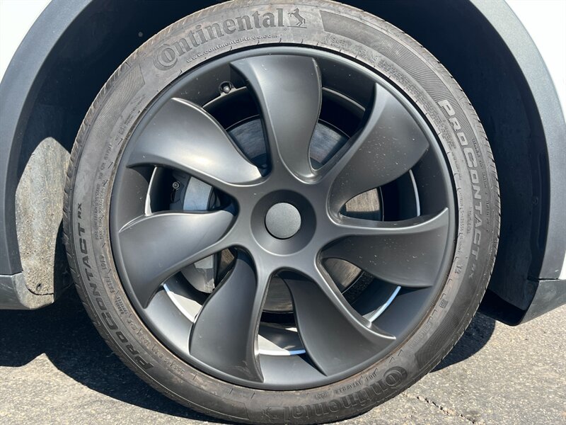 2022 Tesla Model Y Long Range - Photo 37 - St. George, UT 84770-2625