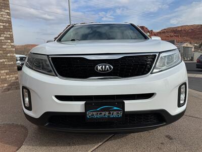 2015 Kia Sorento LX-V6 AWD 7-Seater   - Photo 16 - St. George, UT 84770-2625