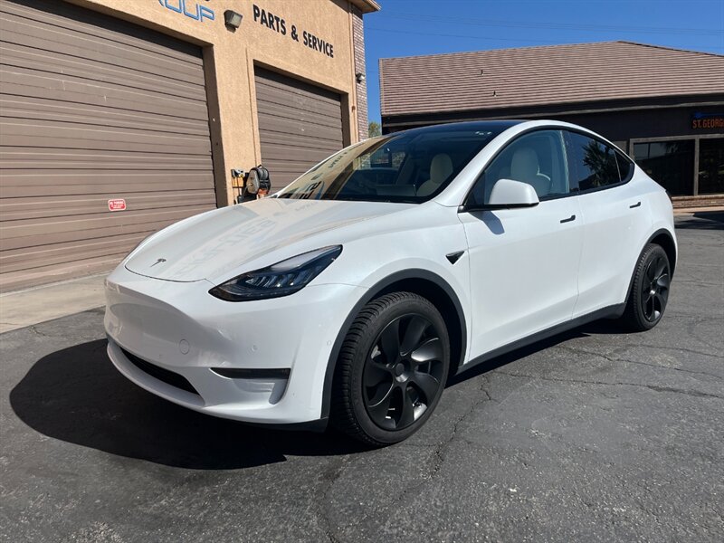 2021 Tesla Model Y Long Range - Photo 8 - St. George, UT 84770-2625
