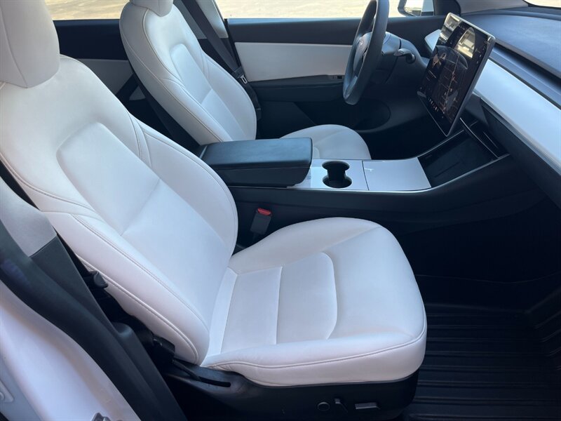 2021 Tesla Model Y Long Range - Photo 13 - St. George, UT 84770-2625