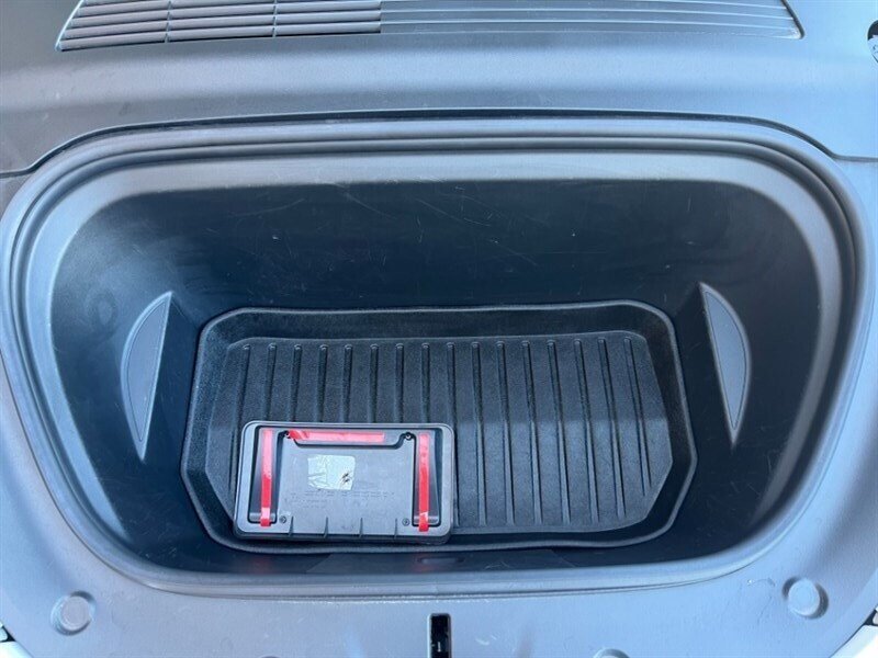2021 Tesla Model Y Long Range - Photo 4 - St. George, UT 84770-2625