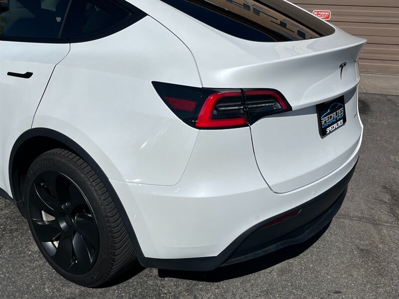 2021 Tesla Model Y Long Range - Photo 14 - St. George, UT 84770-2625