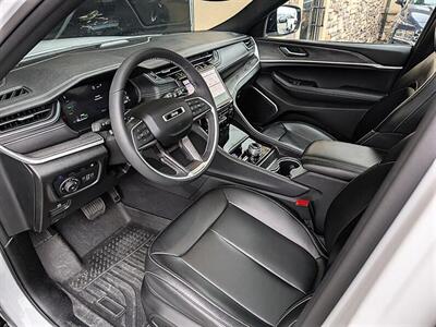 2024 Jeep Grand Cherokee 4xe   - Photo 2 - Bountiful, UT 84010