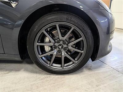 2018 Tesla Model 3 Long Range w/ Acceleration Boost - Photo 12 - Bountiful, UT 84010