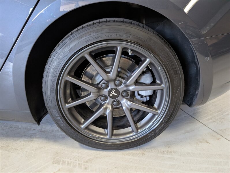 2018 Tesla Model 3 Long Range - Photo 14 - Bountiful, UT 84010