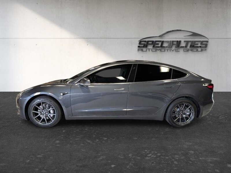 2018 Tesla Model 3 Long Range w/ Acceleration Boost - Photo 7 - Bountiful, UT 84010