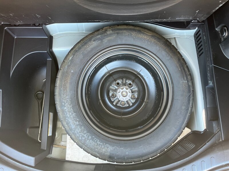 2015 Toyota RAV4 XLE - Photo 41 - St. George, UT 84770-2625