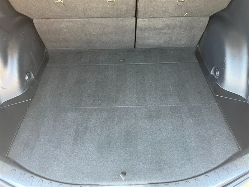 2015 Toyota RAV4 XLE - Photo 37 - St. George, UT 84770-2625