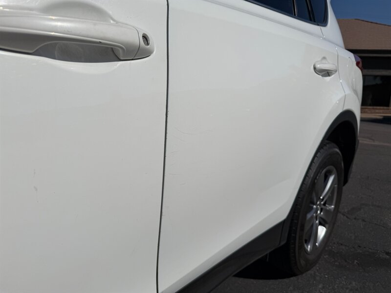 2015 Toyota RAV4 XLE - Photo 23 - St. George, UT 84770-2625